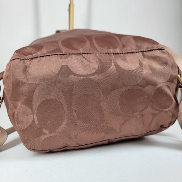 Coach Getaway Signature Nylon Packable Backpack Tan Brown No. F30781 - Picture 5 of 16